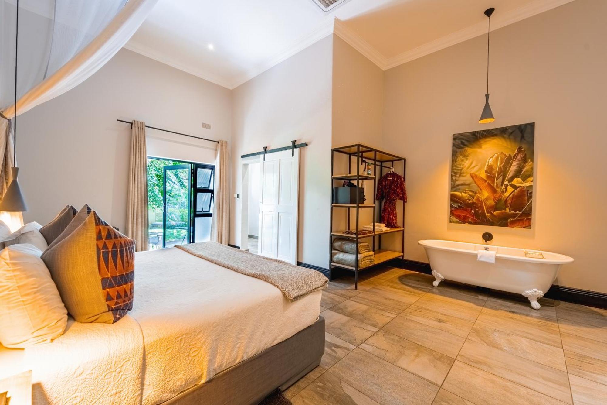Nkosi Guest Lodge Victoria Falls Exterior photo